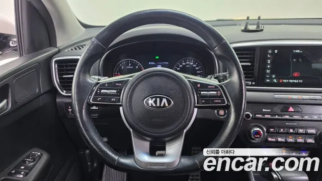 Kia Sportage — фото 13