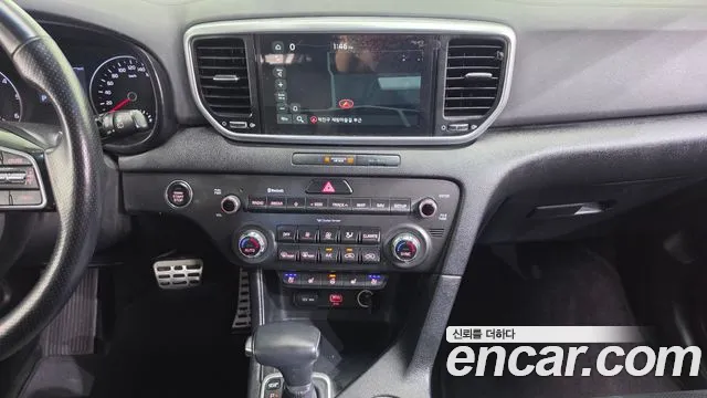 Kia Sportage — фото 16