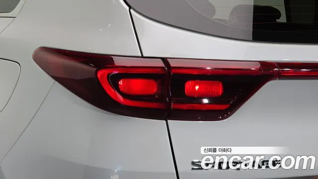 Kia Sportage — фото 23