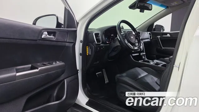 Kia Sportage — фото 26