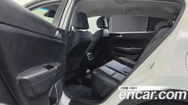 Kia Sportage — фото 27