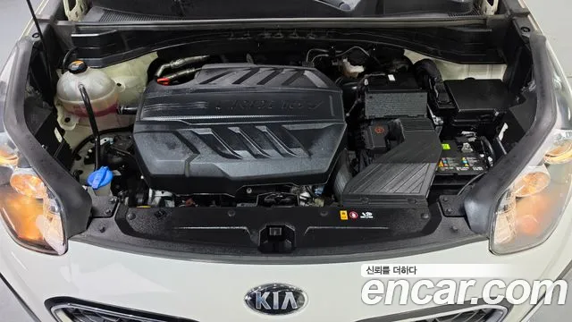 Kia Sportage — фото 6