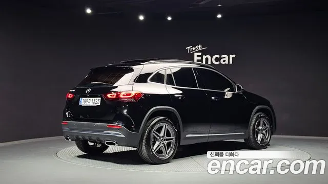 Mercedes-Benz GLA-Class — фото 2