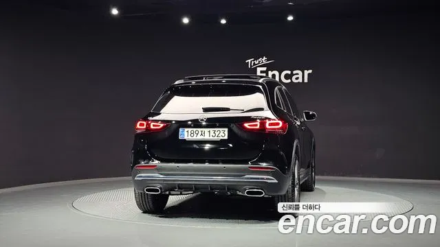 Mercedes-Benz GLA-Class — фото 4