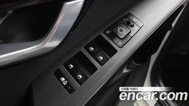 Kia Niro — фото 13