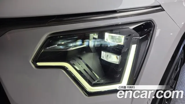 Kia Niro — фото 22