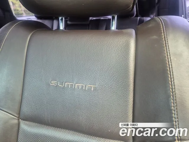 Jeep Cherokee — фото 12