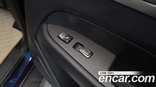 KG_Mobility_Ssangyong Rexton — фото 18