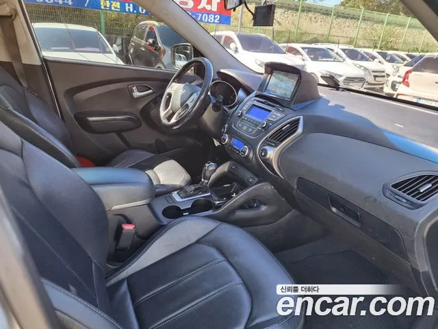 Hyundai Tucson — фото 14