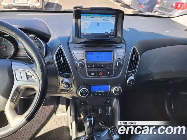 Hyundai Tucson — фото 9