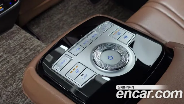 Genesis G80 — фото 19
