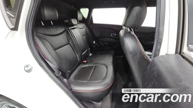 Kia Soul — фото 11