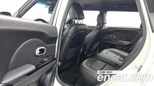 Kia Soul — фото 12