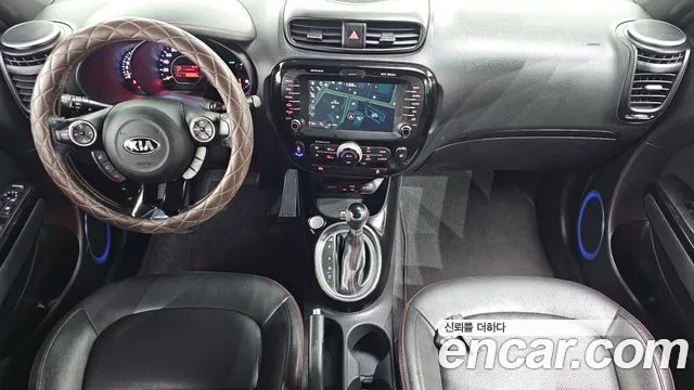 Kia Soul — фото 7