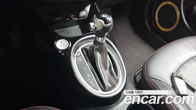 Kia Soul — фото 9