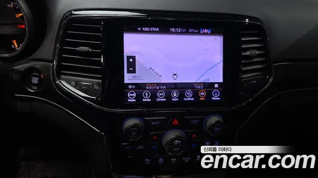 Jeep Cherokee — фото 18