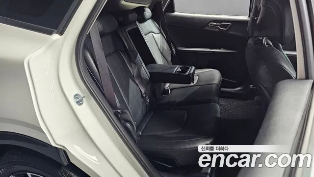 Kia Sportage — фото 11