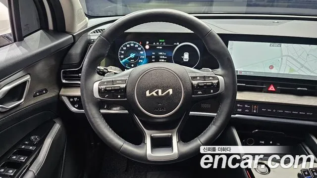 Kia Sportage — фото 13