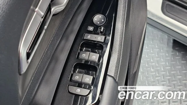 Kia Sportage — фото 18