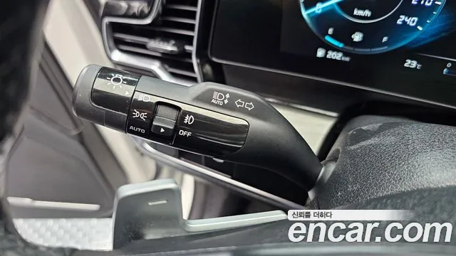 Kia Sportage — фото 19