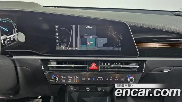 Kia Niro — фото 16