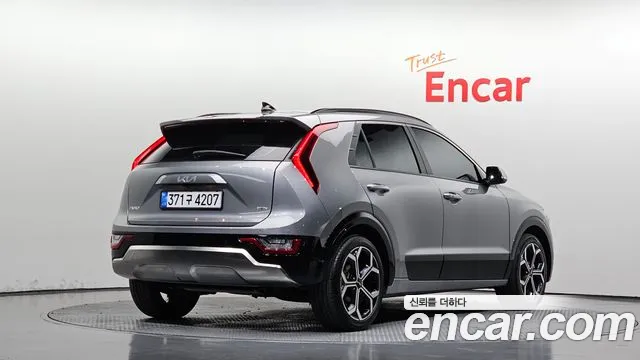 Kia Niro — фото 2