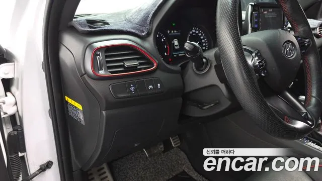 Hyundai i30 — фото 13