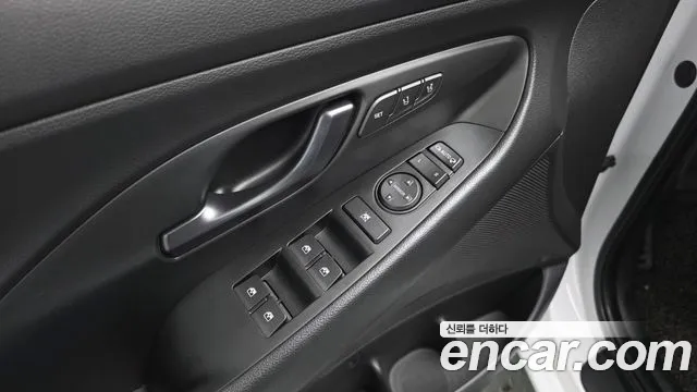 Hyundai i30 — фото 28