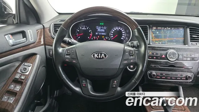 Kia K7 — фото 13