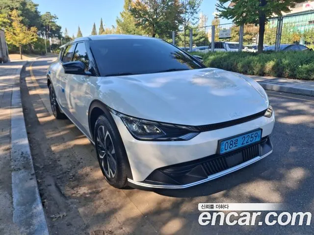 Kia EV6 — фото 2