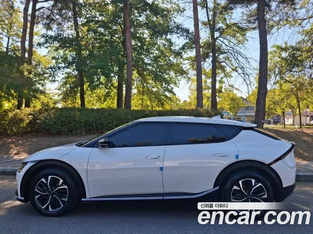 Kia EV6 — фото 7
