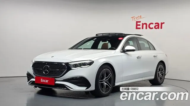 Mercedes-Benz E-Class — фото 1