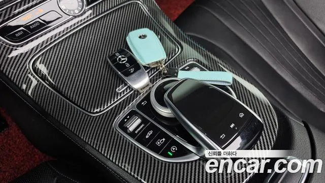 Mercedes-Benz CLS-Class — фото 16