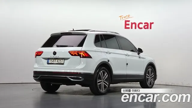 Volkswagen Tiguan — фото 2