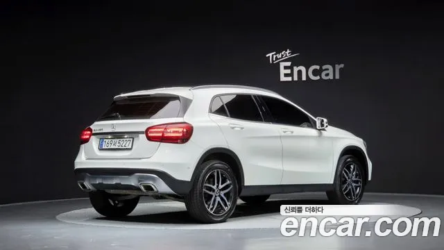 Mercedes-Benz GLA-Class — фото 2