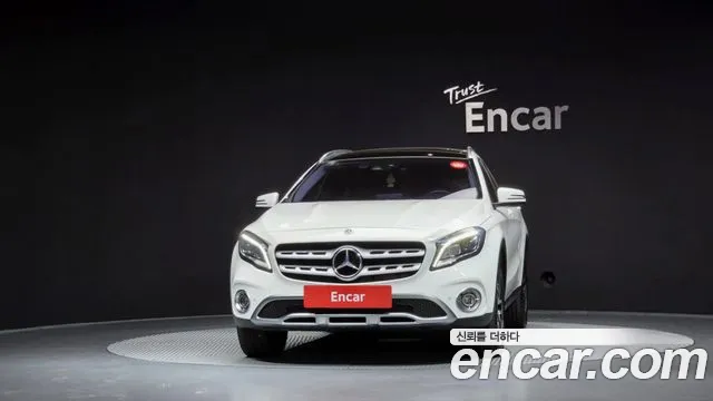Mercedes-Benz GLA-Class — фото 3