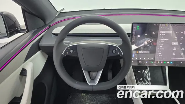 Tesla Model Y — фото 13