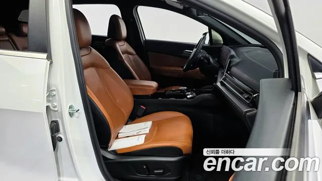 Kia Sportage — фото 10