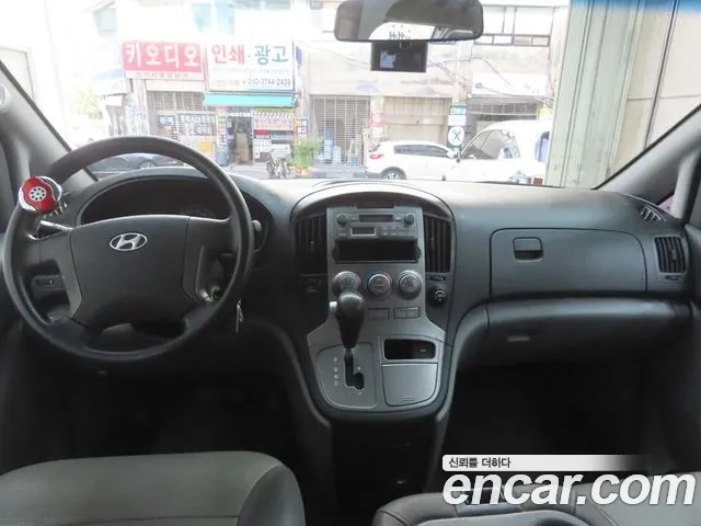Hyundai Starex — фото 10