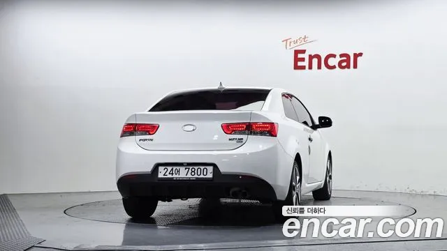 Kia Porte — фото 4