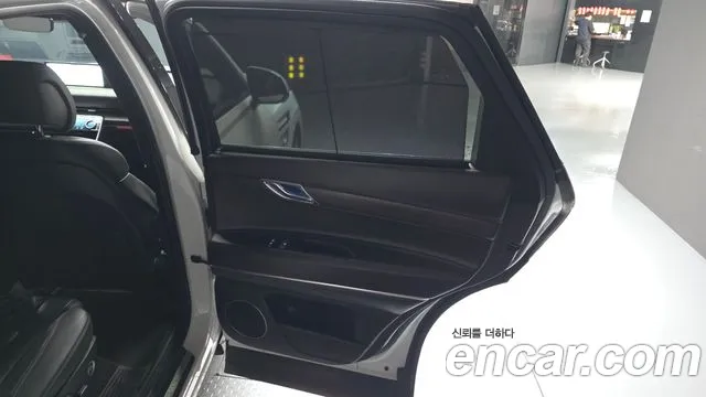 Genesis GV80 — фото 25