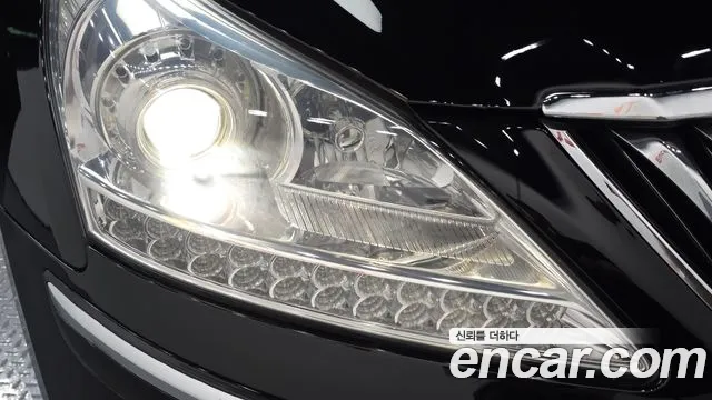 Hyundai Equus — фото 22