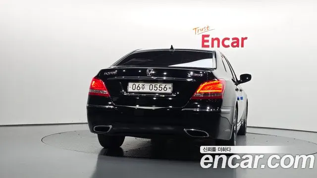 Hyundai Equus — фото 3