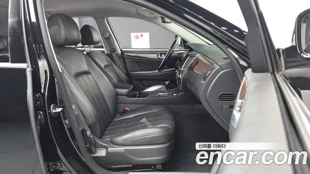 Hyundai Equus — фото 10