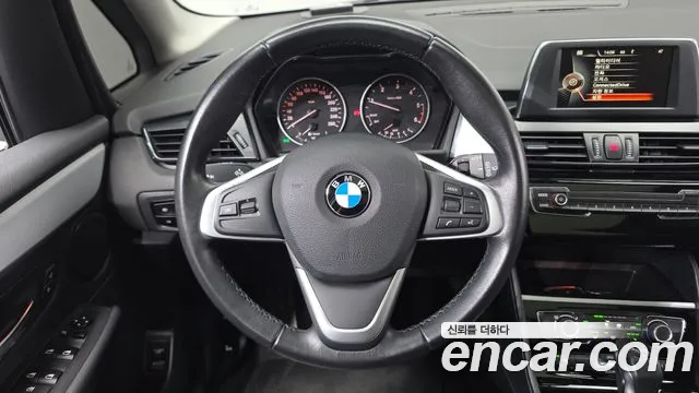 BMW 2-Series — фото 15