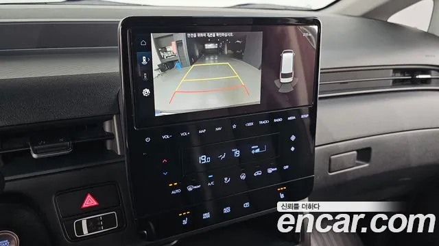 Hyundai Staria — фото 15