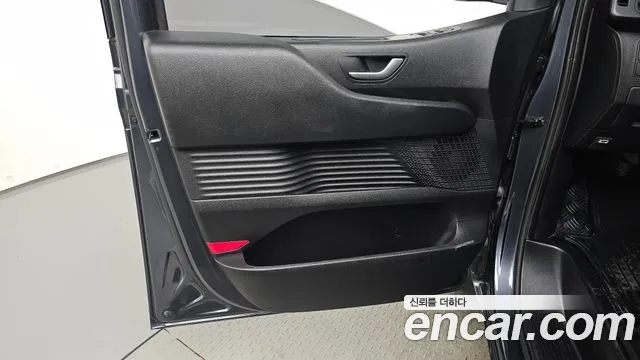 Hyundai Staria — фото 20