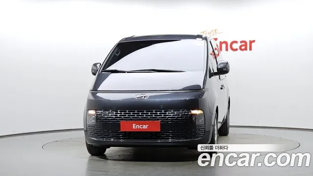 Hyundai Staria — фото 3
