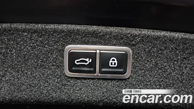 Genesis G80 — фото 19