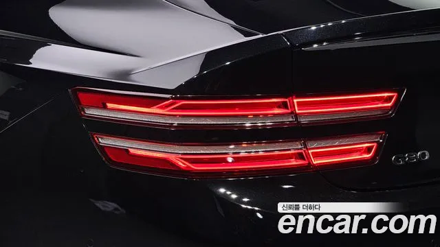 Genesis G80 — фото 23